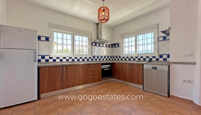 Te koop - Huis - Vrijstaande Villa - Jalon - Jalon Centro