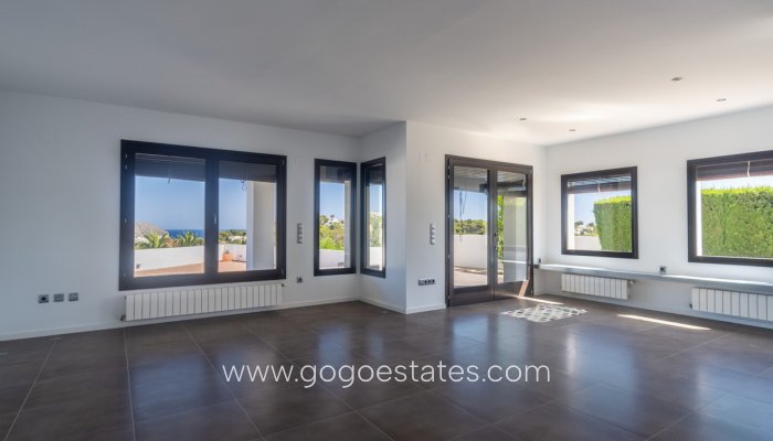 Te koop - Huis - Vrijstaande Villa - Teulada - Moraira