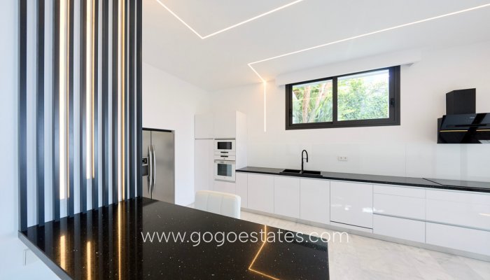 Te koop - Huis - Vrijstaande Villa - Altea - Altea Centro