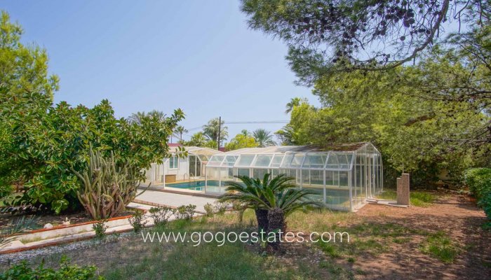 Te koop - Huis - Vrijstaande Villa - Dénia - Denia Centro