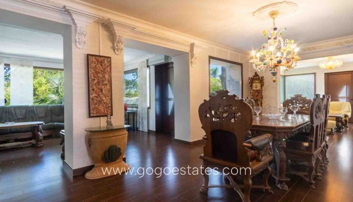 Te koop - Huis - Vrijstaande Villa - Dénia - Denia Centro