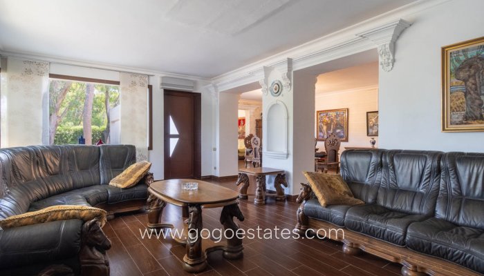 Te koop - Huis - Vrijstaande Villa - Dénia - Denia Centro