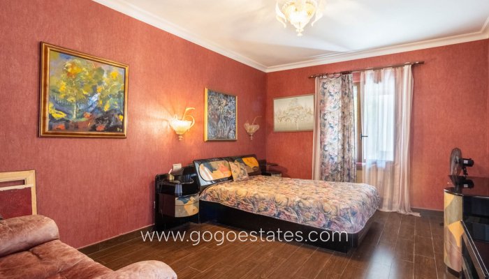 Te koop - Huis - Vrijstaande Villa - Dénia - Denia Centro