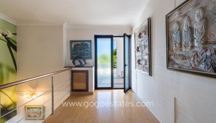 Te koop - Huis - Vrijstaande Villa - Dénia - Denia Centro