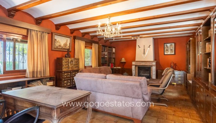 Te koop - Huis - Vrijstaande Villa - Dénia - Denia Centro