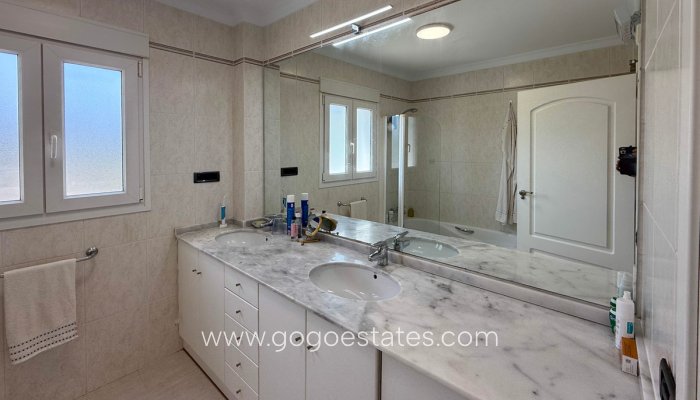 Te koop - Appartement - Appartement op de middelste verdieping - Benissa - Benissa Centro