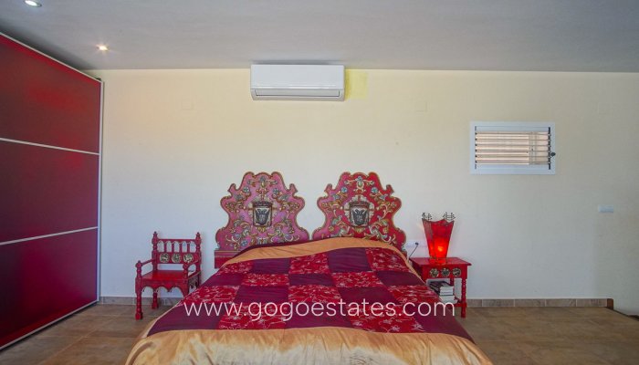 Wiederverkauf - Haus - Freistehende Villa - Altea - Altea Centro