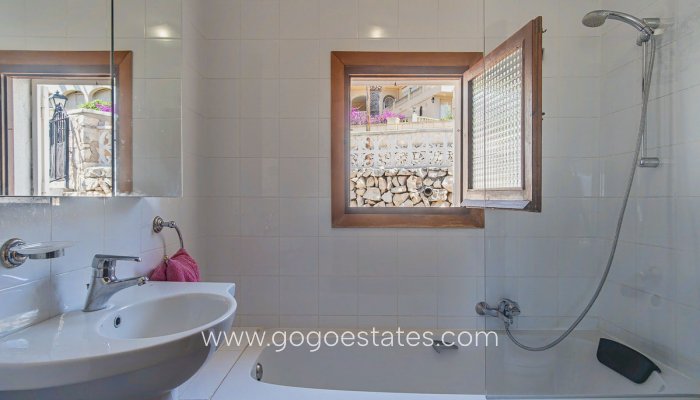 Wiederverkauf - Haus - Freistehende Villa - Altea - Altea Centro