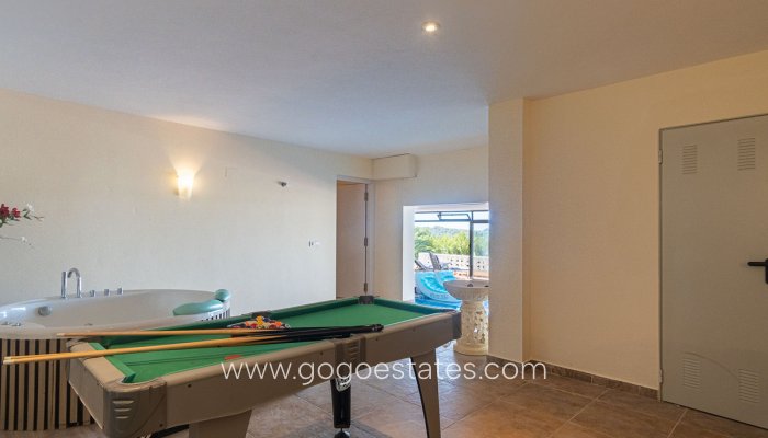 Wiederverkauf - Haus - Freistehende Villa - Altea - Altea Centro