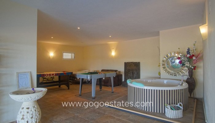 Wiederverkauf - Haus - Freistehende Villa - Altea - Altea Centro