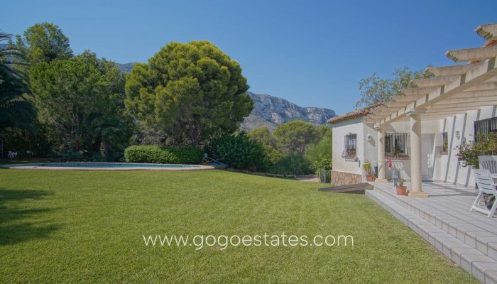 Te koop - Huis - Vrijstaande Villa - Dénia - Denia Centro