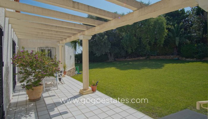 Te koop - Huis - Vrijstaande Villa - Dénia - Denia Centro