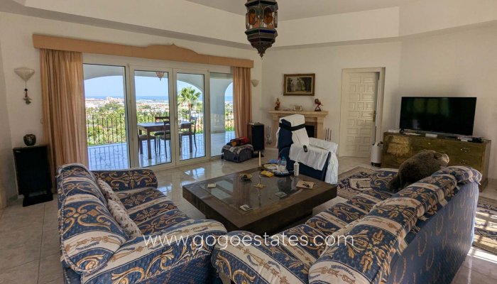 Te koop - Huis - Vrijstaande Villa - Dénia - Denia Centro