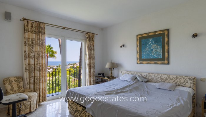 Te koop - Huis - Vrijstaande Villa - Dénia - Denia Centro