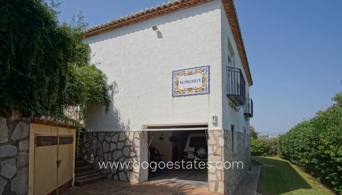 Te koop - Huis - Vrijstaande Villa - Dénia - Denia Centro