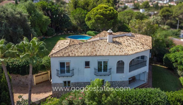 Te koop - Huis - Vrijstaande Villa - Dénia - Denia Centro