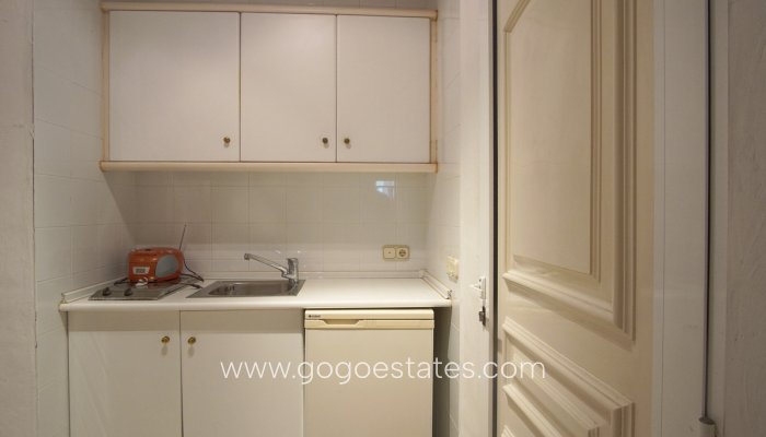 Te koop - Huis - Vrijstaande Villa - Dénia - Denia Centro