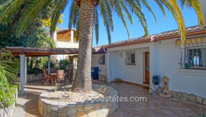 Te koop - Huis - Vrijstaande Villa - Pego - Pego Centro