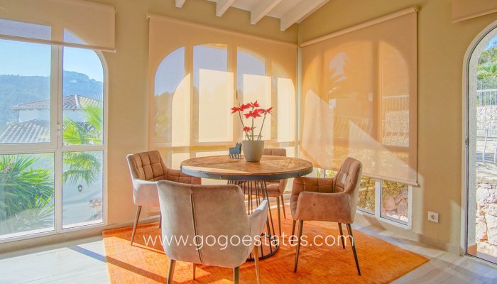 Te koop - Huis - Vrijstaande Villa - Pego - Pego Centro