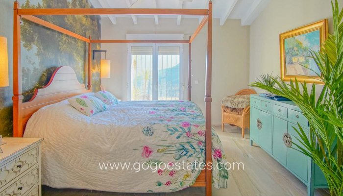 Te koop - Huis - Vrijstaande Villa - Pego - Pego Centro