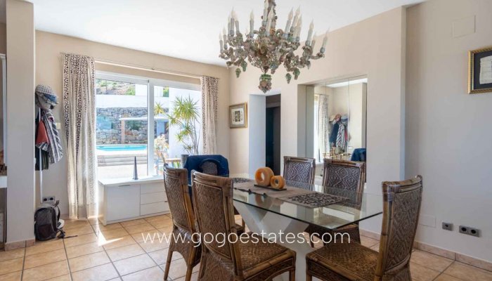 Te koop - Huis - Vrijstaande Villa - Pedreguer - Pedreguer Centro