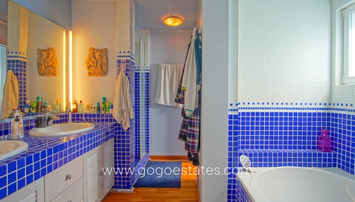 Te koop - Huis - Vrijstaande Villa - Pedreguer - Pedreguer Centro