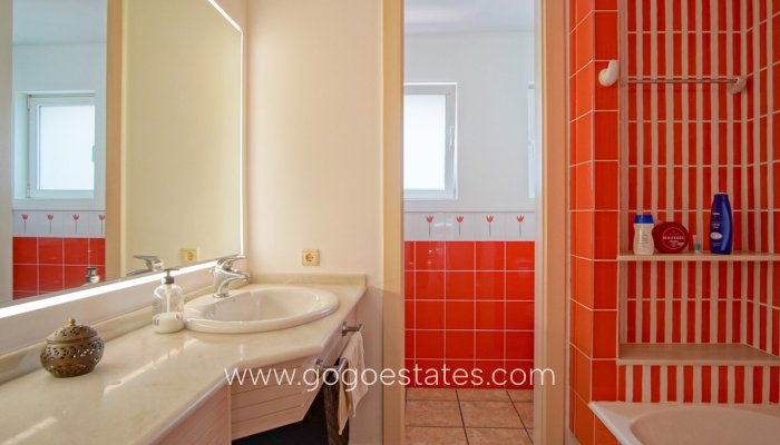 Te koop - Huis - Vrijstaande Villa - Pedreguer - Pedreguer Centro