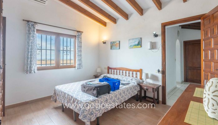 Te koop - Huis - Vrijstaande Villa - Pego - Pego Centro