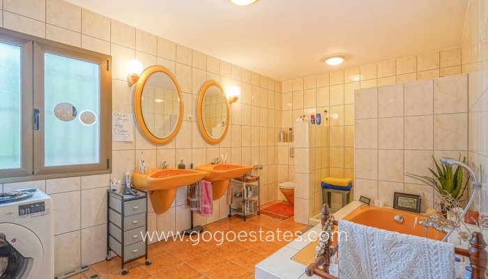 Te koop - Huis - Vrijstaande Villa - Pego - Pego Centro