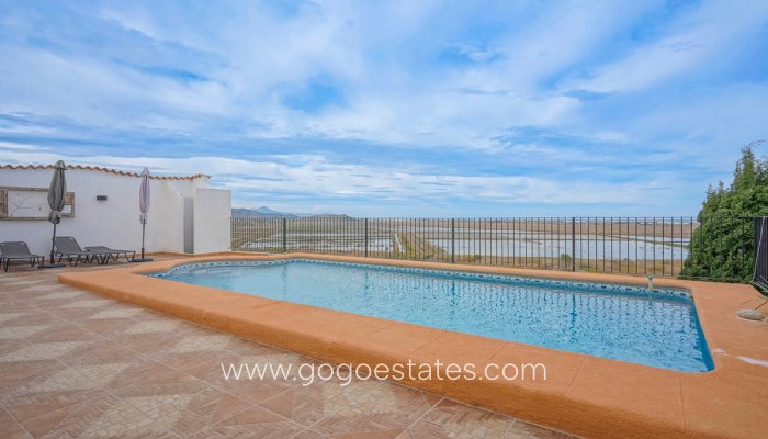 Te koop - Huis - Vrijstaande Villa - Pego - Pego Centro