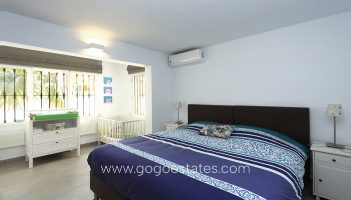 Te koop - Huis - Vrijstaande Villa - l'Alfas del Pi - Albir