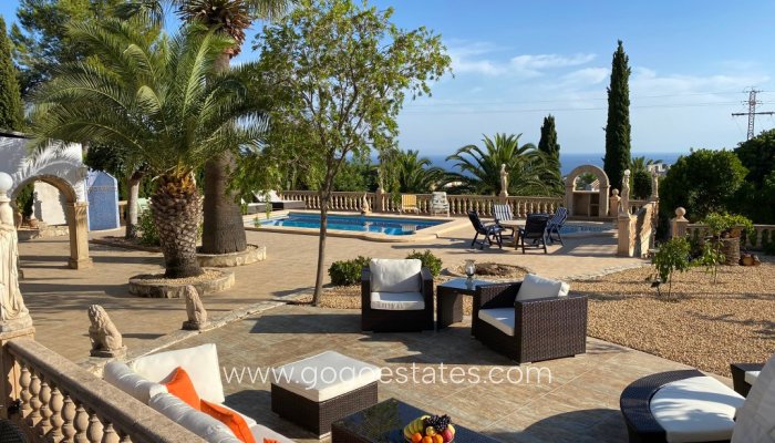 Te koop - Huis - Vrijstaande Villa - Benissa - Benissa Centro