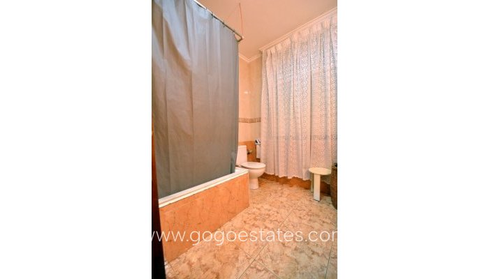 Te koop - Huis - Stadswoning - Guardamar del Segura - Guardamar del Segura Centro