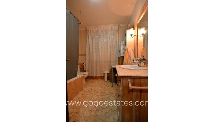 Te koop - Huis - Stadswoning - Guardamar del Segura - Guardamar del Segura Centro