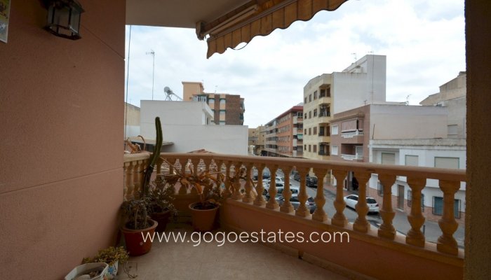 Te koop - Huis - Vrijstaande Villa - Guardamar del Segura - Guardamar del Segura Centro