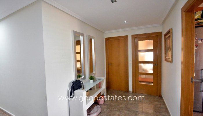 Te koop - Appartement - Appartement op de middelste verdieping - Rojales - Rojales Centro