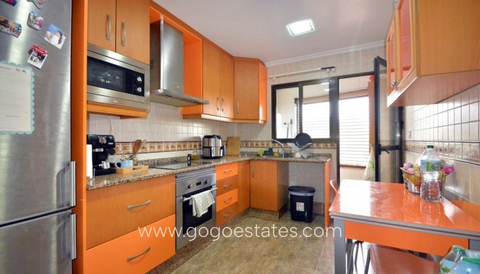 Te koop - Appartement - Appartement op de middelste verdieping - Rojales - Rojales Centro