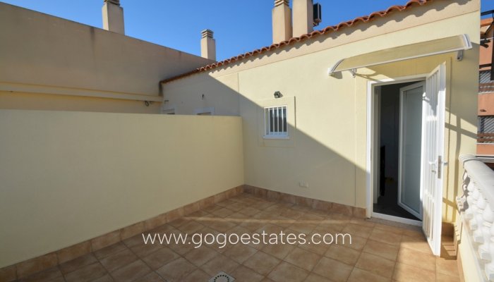 Te koop - Huis - Halfvrijstaande woning - Guardamar del Segura - Guardamar del Segura Centro