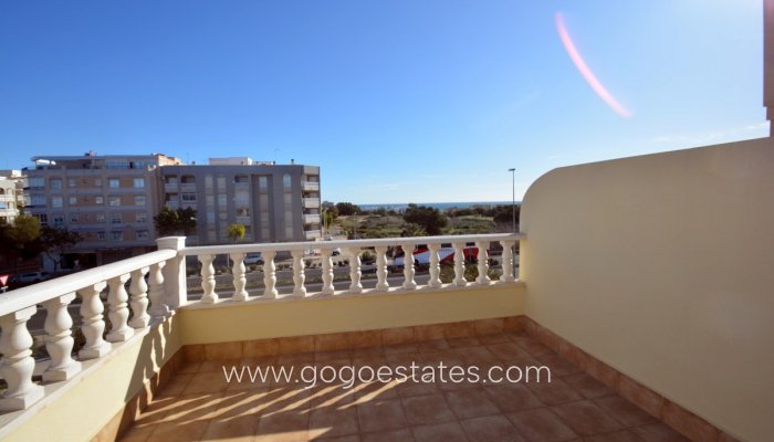 Te koop - Huis - Halfvrijstaande woning - Guardamar del Segura - Guardamar del Segura Centro