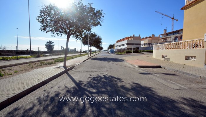 Te koop - Huis - Halfvrijstaande woning - Guardamar del Segura - Guardamar del Segura Centro