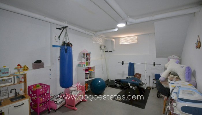 Te koop - Huis - Halfvrijstaande woning - Guardamar del Segura - Guardamar del Segura Centro