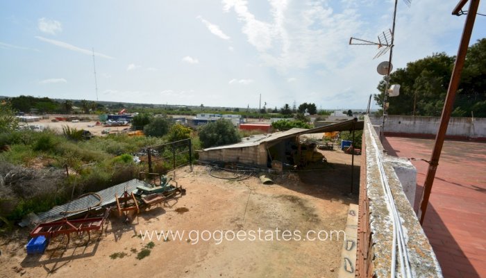 Te koop - Huis - Vrijstaande Villa - Guardamar del Segura - Guardamar del Segura Centro