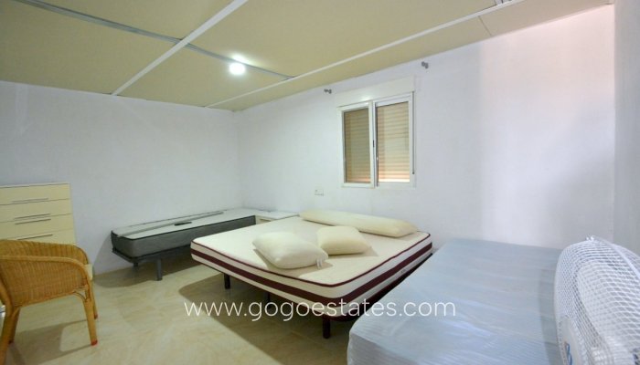 Te koop - Huis - Vrijstaande Villa - Guardamar del Segura - Guardamar del Segura Centro