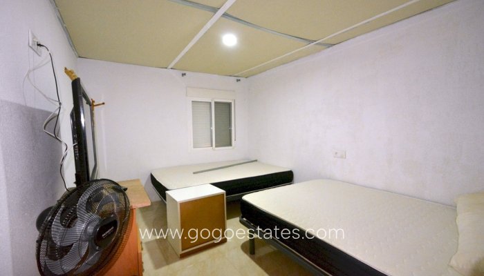 Te koop - Huis - Vrijstaande Villa - Guardamar del Segura - Guardamar del Segura Centro