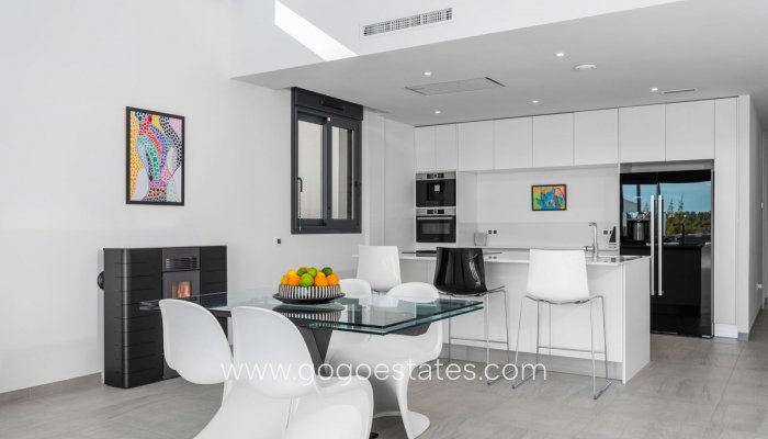 Te koop - Huis - Vrijstaande Villa - San Miguel De Salinas - San Miguel de Salinas Centro