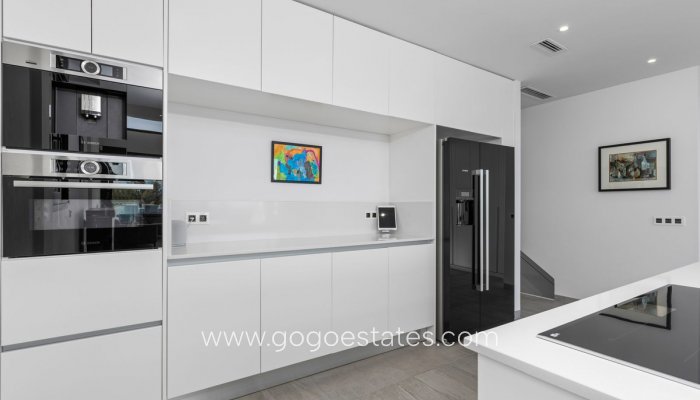 Te koop - Huis - Vrijstaande Villa - San Miguel De Salinas - San Miguel de Salinas Centro