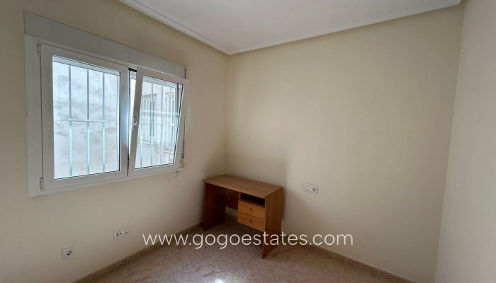 Te koop - Appartement - Appartement op de bovenste verdieping - Almoradi - Almoradi Centro