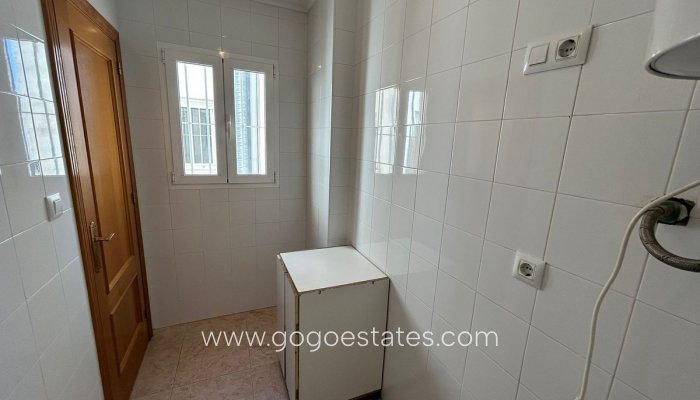 Te koop - Appartement - Appartement op de bovenste verdieping - Almoradi - Almoradi Centro