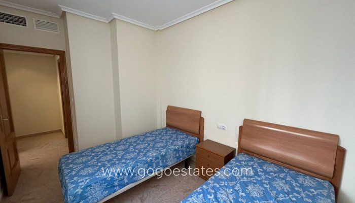 Te koop - Appartement - Appartement op de bovenste verdieping - Almoradi - Almoradi Centro