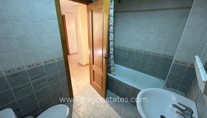 Te koop - Appartement - Appartement op de bovenste verdieping - Almoradi - Almoradi Centro